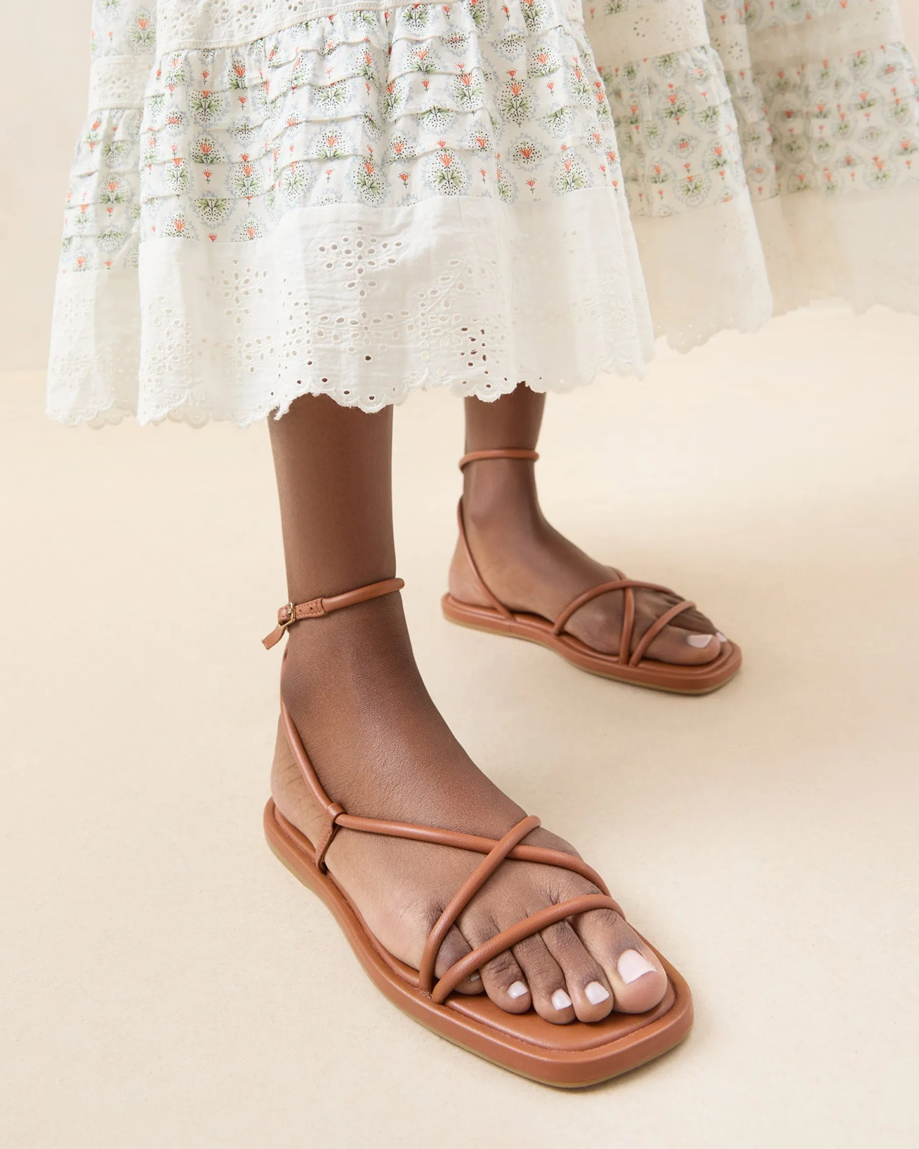 Noor Gold Leather Flat Sandal